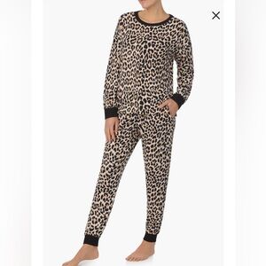 NWT new KATE SPADE black VELOUR PJS pajamas set
